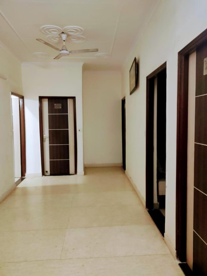 Hotel Diamond New Delhi Eksteriør billede