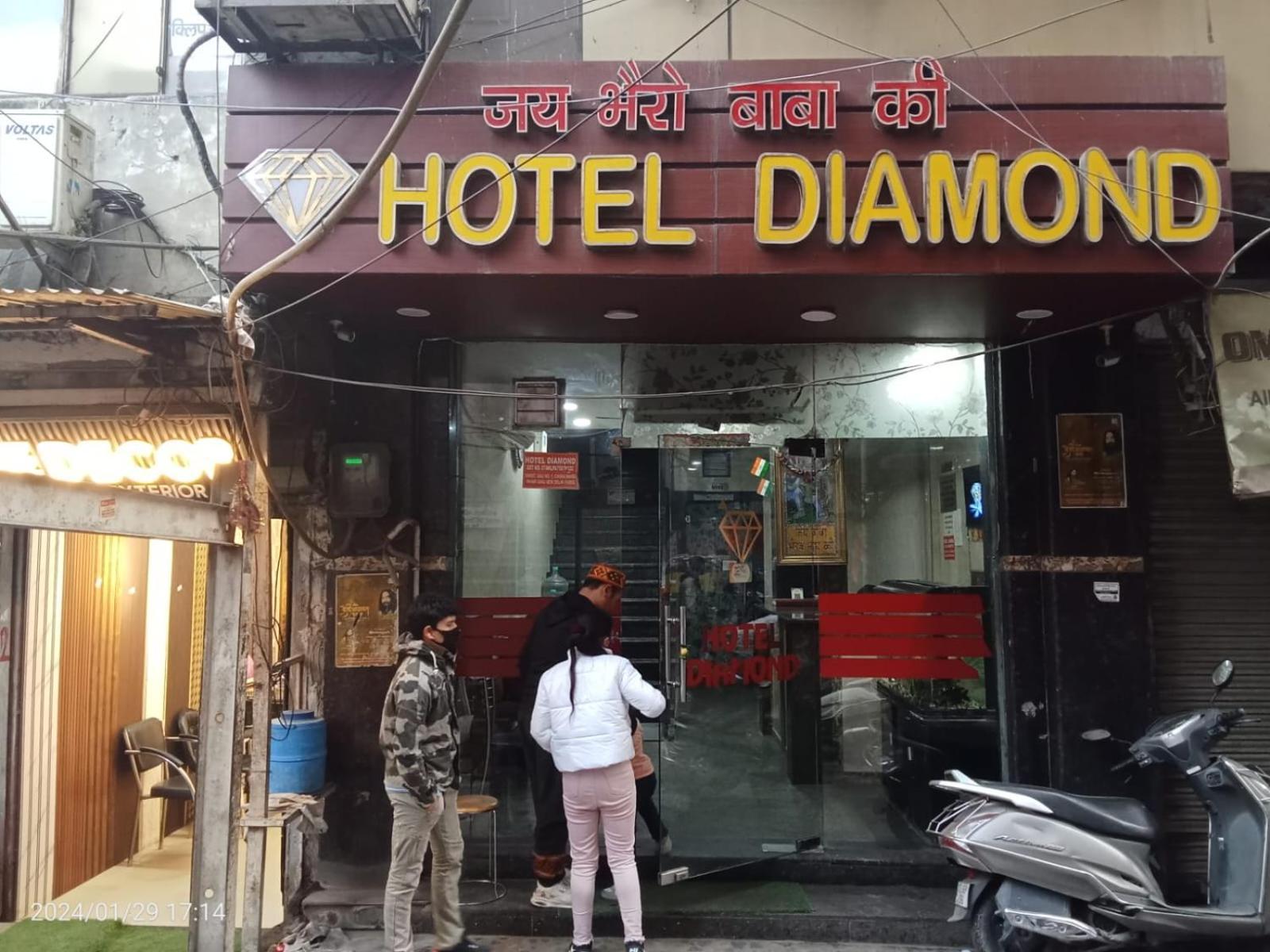 Hotel Diamond New Delhi Eksteriør billede